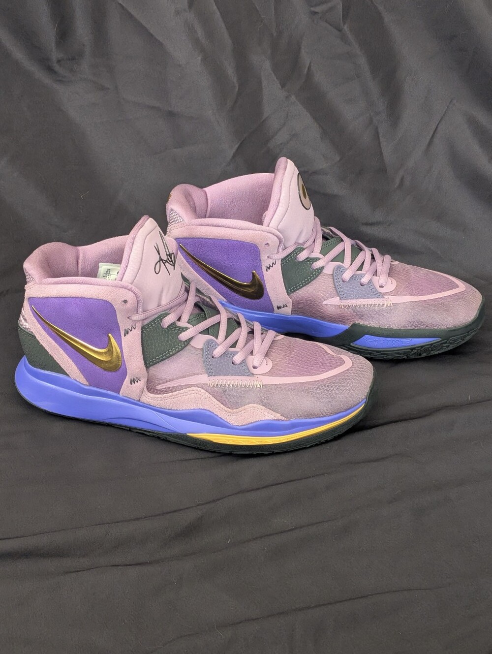 NIKE Kyrie 8 Infinity Amethyst Wave Purple Gold High Top Sneakers Men's Size 9.5